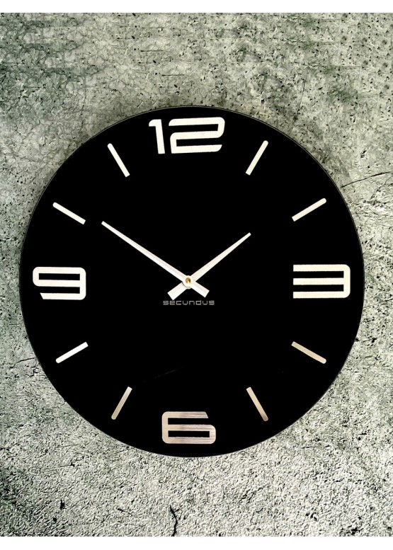 Часы Токио черные
